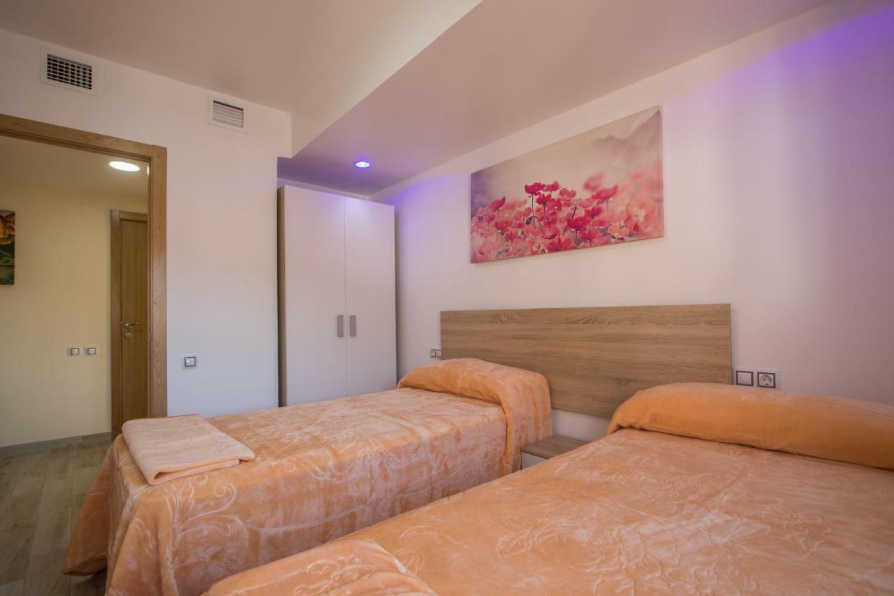 Beach, City Center And Entertainment Alicante Exterior foto